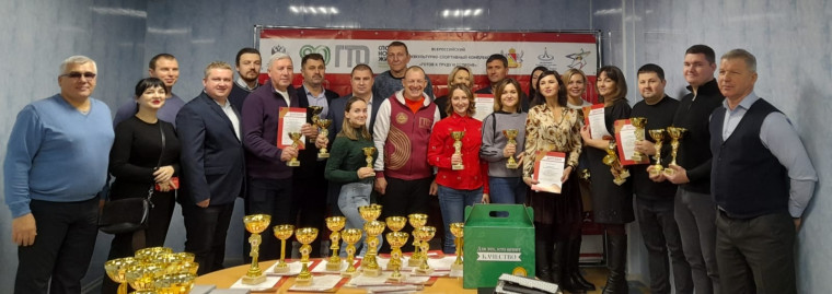 Награждение победителей и призёров физкультурно-спортивных мероприятий. Награждение победителей и призёров физкультурно-спортивных мероприятий.